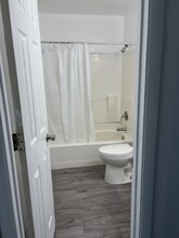 685 Michigan Ave in Battle Creek, MI - Building Photo - Building Photo