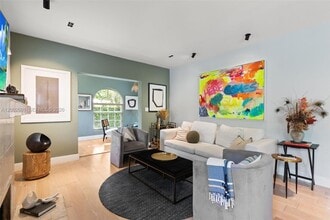 1502 El Rado St in Coral Gables, FL - Building Photo - Building Photo