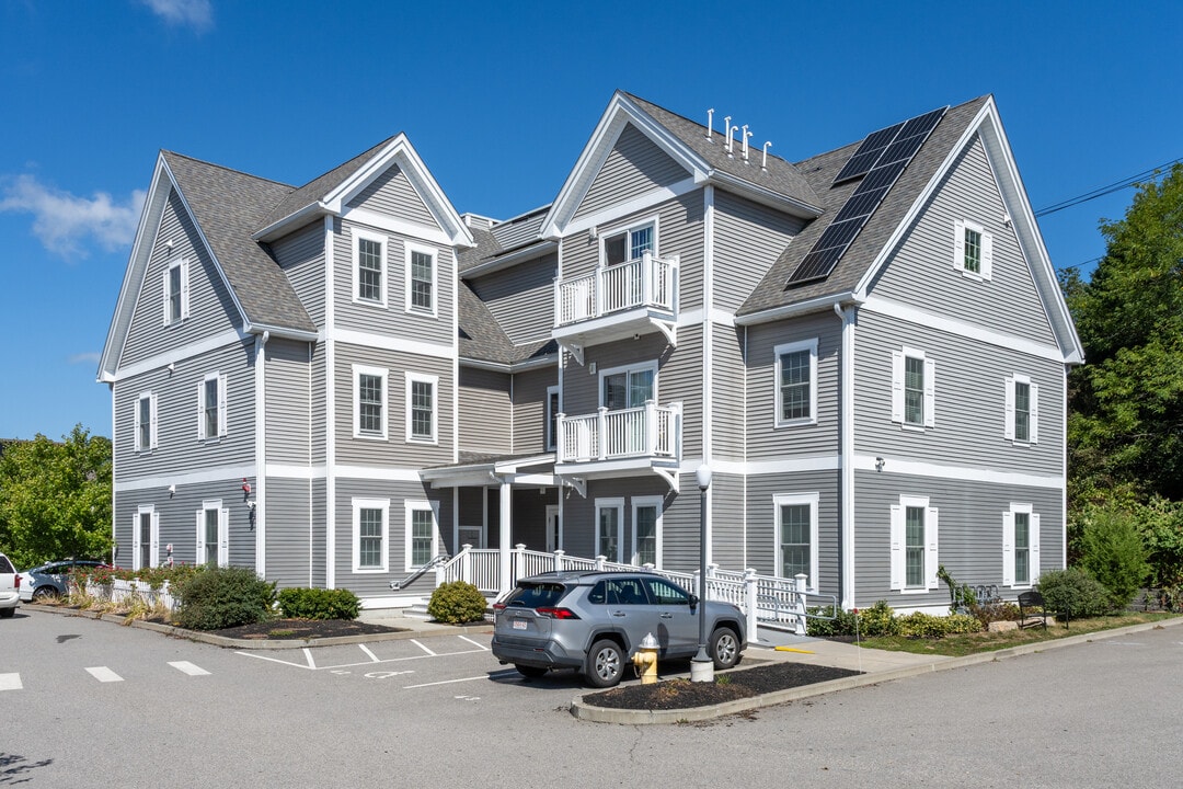 The Village at Greenbush in Scituate, MA - Building Photo