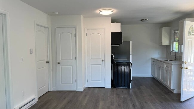 224 Grape Hollow Rd in Holmes, NY - Building Photo - Building Photo