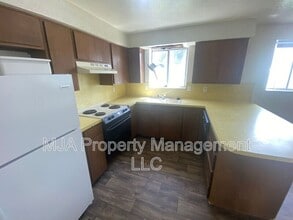 1428 W 300 N in Clearfield, UT - Building Photo - Building Photo