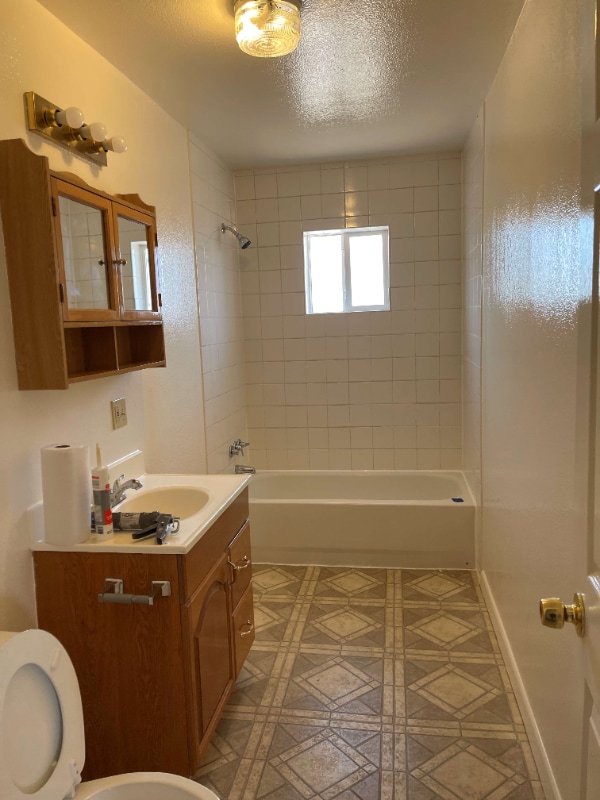 100 B E Wilson Ave in Gallup, NM - Building Photo - Building Photo