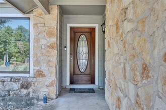 7501 Gaines Mill Ln, Unit 203 in Austin, TX - Building Photo - Building Photo