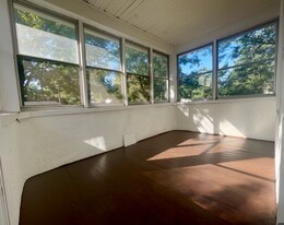 1036 Edmund Ave W in St. Paul, MN - Building Photo