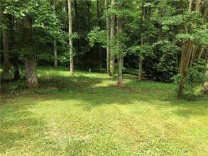 1560 Oklahoma Dr in Buford, GA - Building Photo - Building Photo