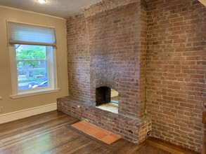 88 Harvard Ave, Unit #1 apartment in Brookline, MA - Foto de edificio - Building Photo
