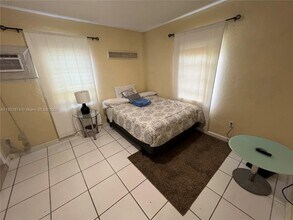 55 NW 69th St in Miami, FL - Building Photo - Building Photo