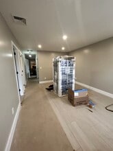 215 Stanley St in New Britain, CT - Building Photo - Building Photo