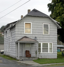 11105 Valley Ave E in Puyallup, WA - Building Photo - Building Photo