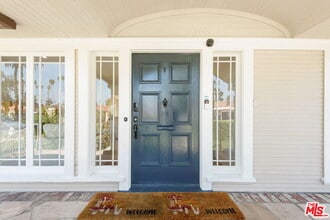 1107 S St Andrews Pl in Los Angeles, CA - Building Photo - Building Photo