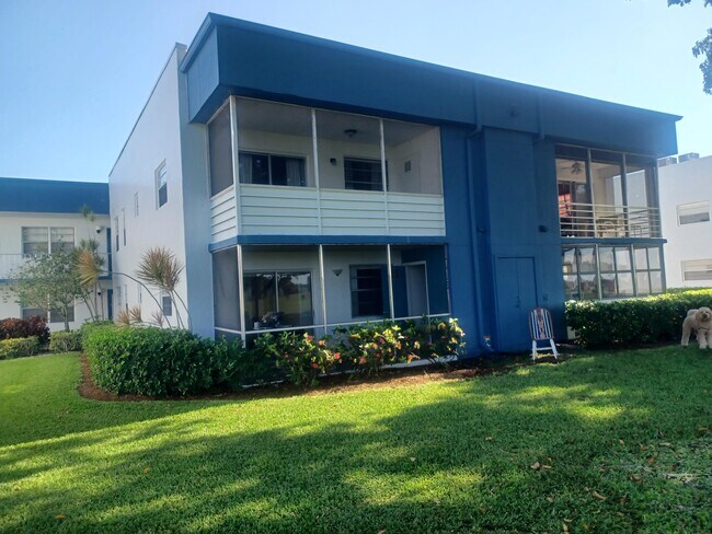 65 Normandy B in Delray Beach, FL - Building Photo - Building Photo