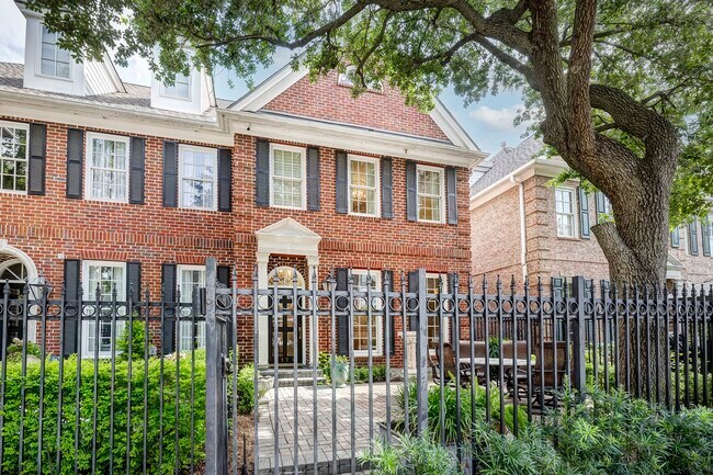 property at 5124 Chevy Chase Dr