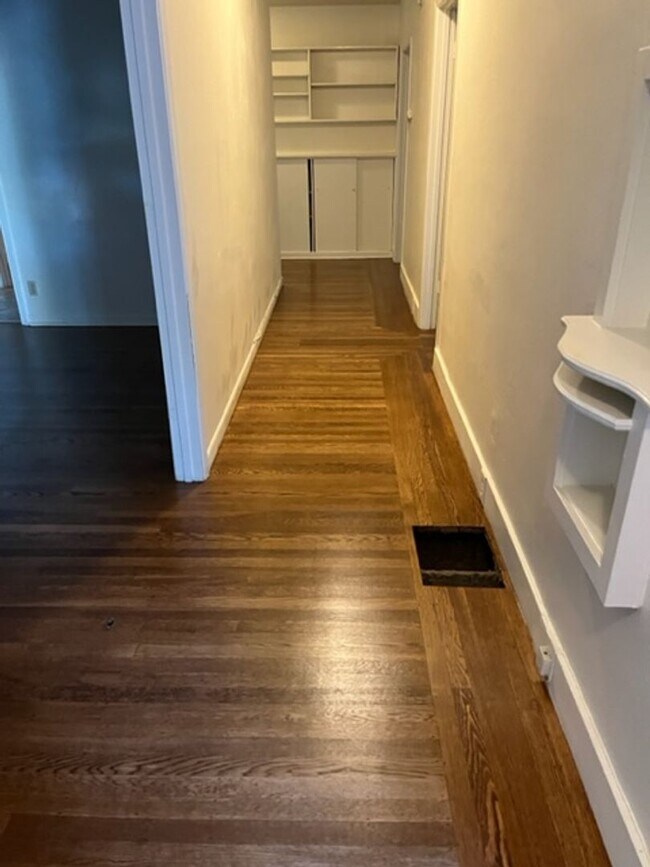 340 A St in Davis, CA - Building Photo - Building Photo