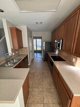 2756 Thorncreek Ln in Fort Worth, TX - Foto de edificio - Building Photo