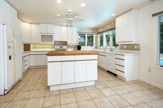 5615 Via Ravenna in Goleta, CA - Building Photo - Building Photo