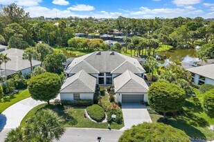 1106 Sand Drift Way in West Palm Beach, FL - Building Photo
