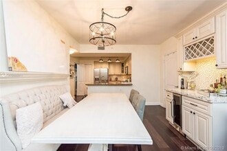 1830 Radius Dr in Hollywood, FL - Foto de edificio - Building Photo