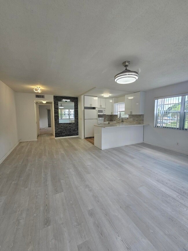 property at 105 Windsor E