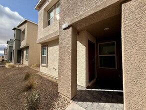 4989 Apple Mesa Ave in Las Vegas, NV - Building Photo - Building Photo