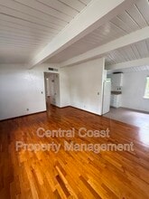 822 Cedar St in Pacific Grove, CA - Building Photo - Building Photo