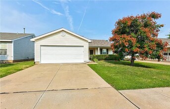 15405 Acacia Rd in Oklahoma City, OK - Building Photo - Building Photo