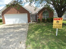 8017 Rockhampton Cir