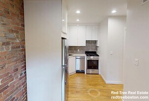2 Belvidere Pl, Unit 2 in Cambridge, MA - Building Photo