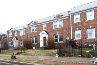 1262 Simms Pl NE in Washington, DC - Building Photo - Building Photo
