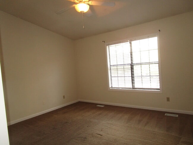 645 Archdale Dr in Sumter, SC - Building Photo - Building Photo