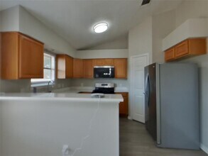 1302 Texas Oak Way in Cedar Park, TX - Building Photo - Building Photo