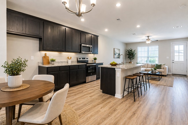 5637 McLanahan Ln in Crowley, TX - Building Photo - Building Photo