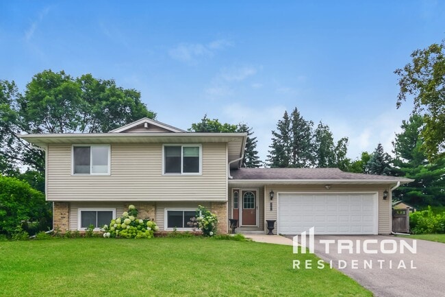 property at 1701 116th St E