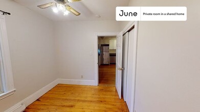 Private bedroom in 3 bed/1 bath Home in Boston, MA - Building Photo - Building Photo