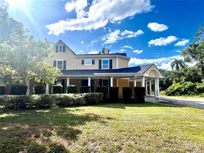 1109 Belcher Rd in Palm Harbor, FL - Building Photo - Building Photo