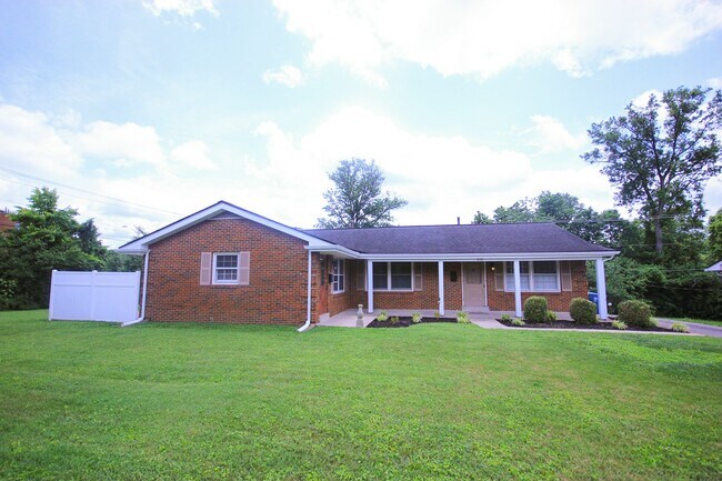 property at 834 Raven Rd