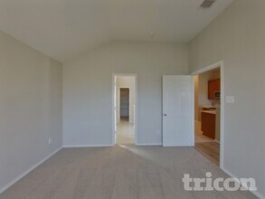 1228 Artesia Dr, Unit 2 in Haslet, TX - Building Photo - Building Photo