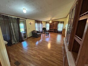 10200 Easley Rd in Dale, IN - Building Photo - Building Photo