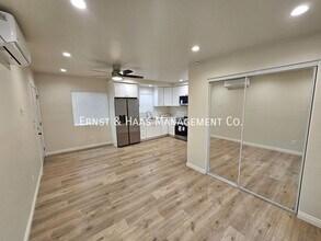 5235 E The Toledo in Long Beach, CA - Building Photo - Building Photo