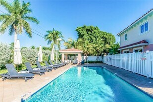 2361 SE 5th St in Pompano Beach, FL - Building Photo