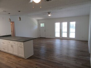 2602 W 12th St in Panama City, FL - Building Photo - Building Photo