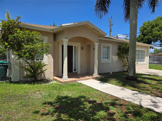 property at 1371 NW 9th Ct