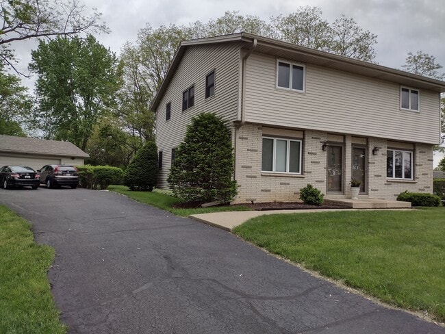 property at 1000 E Veterans Way