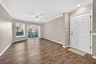 18107 Peregrines Perch Pl in Lutz, FL - Building Photo - Building Photo