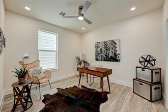 2905 Nagle St in Houston, TX - Building Photo - Building Photo
