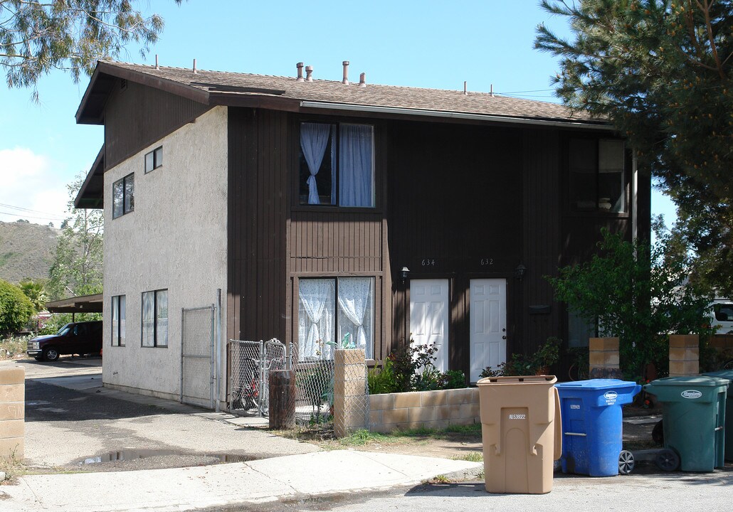 632-636 Riverside St in Ventura, CA - Building Photo