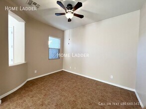 6491 W Victory Way in Florence, AZ - Building Photo - Building Photo