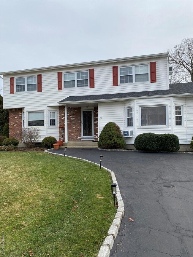 property at 6 Gaines Dr