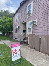 3028 Avenue M in Galveston, TX - Foto de edificio - Building Photo