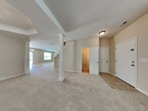 232 Elrosa Rd in Mooresville, NC - Foto de edificio - Building Photo