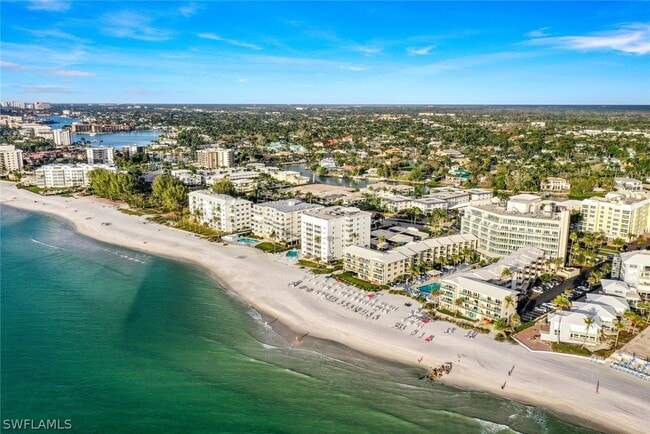 property at 1950 Gulf Shore Blvd N